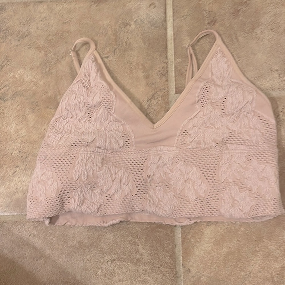 Size S/M blush bra